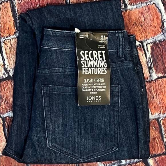 💗 Nwt Womens size 4 blue jeans by Jones New York - Picture 1 of 6